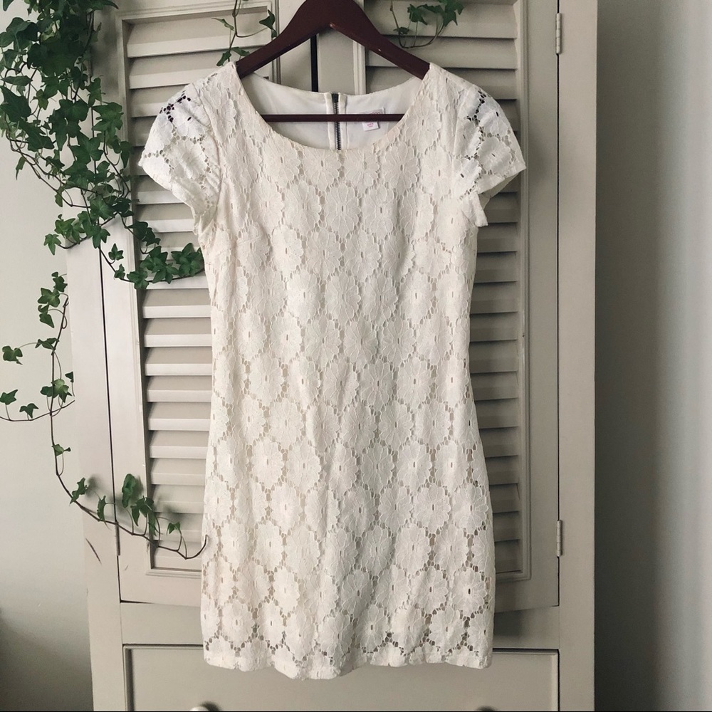 lace mini dress